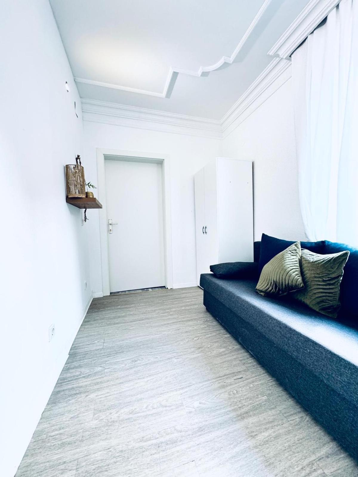 Very Spacious Apartment For Up To 7P With Great Location Viena Exterior foto