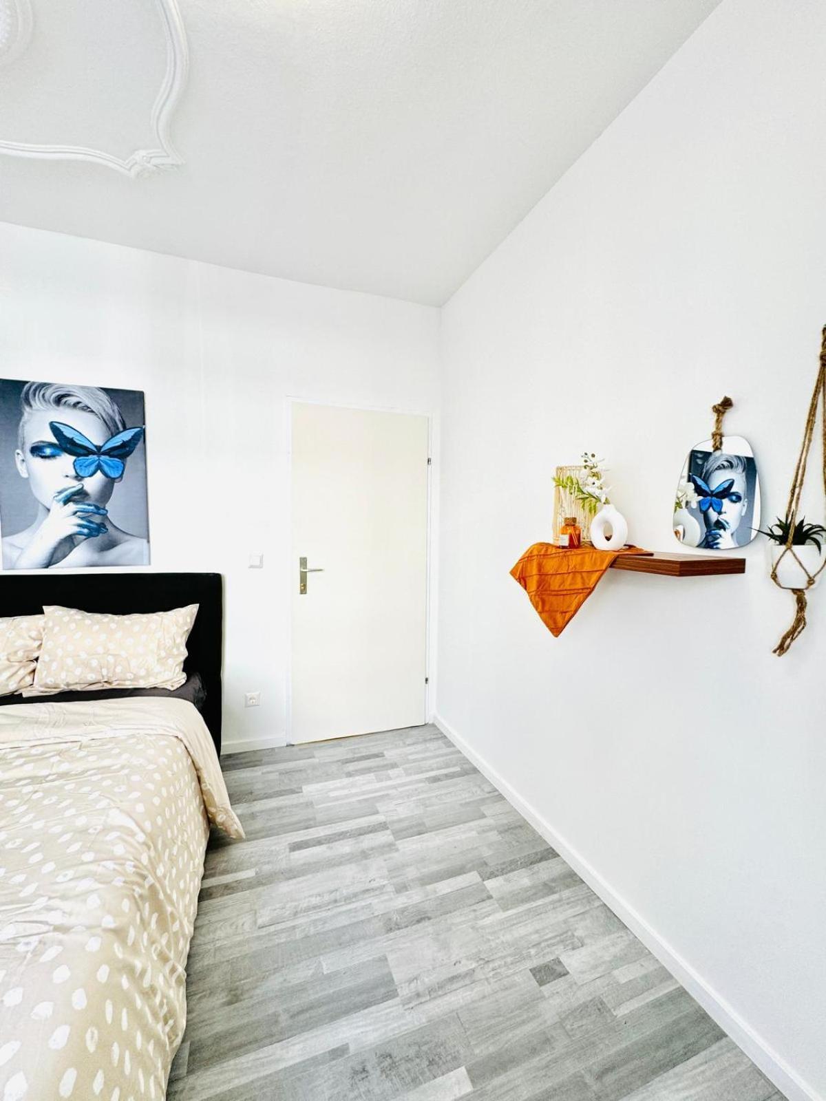 Very Spacious Apartment For Up To 7P With Great Location Viena Exterior foto